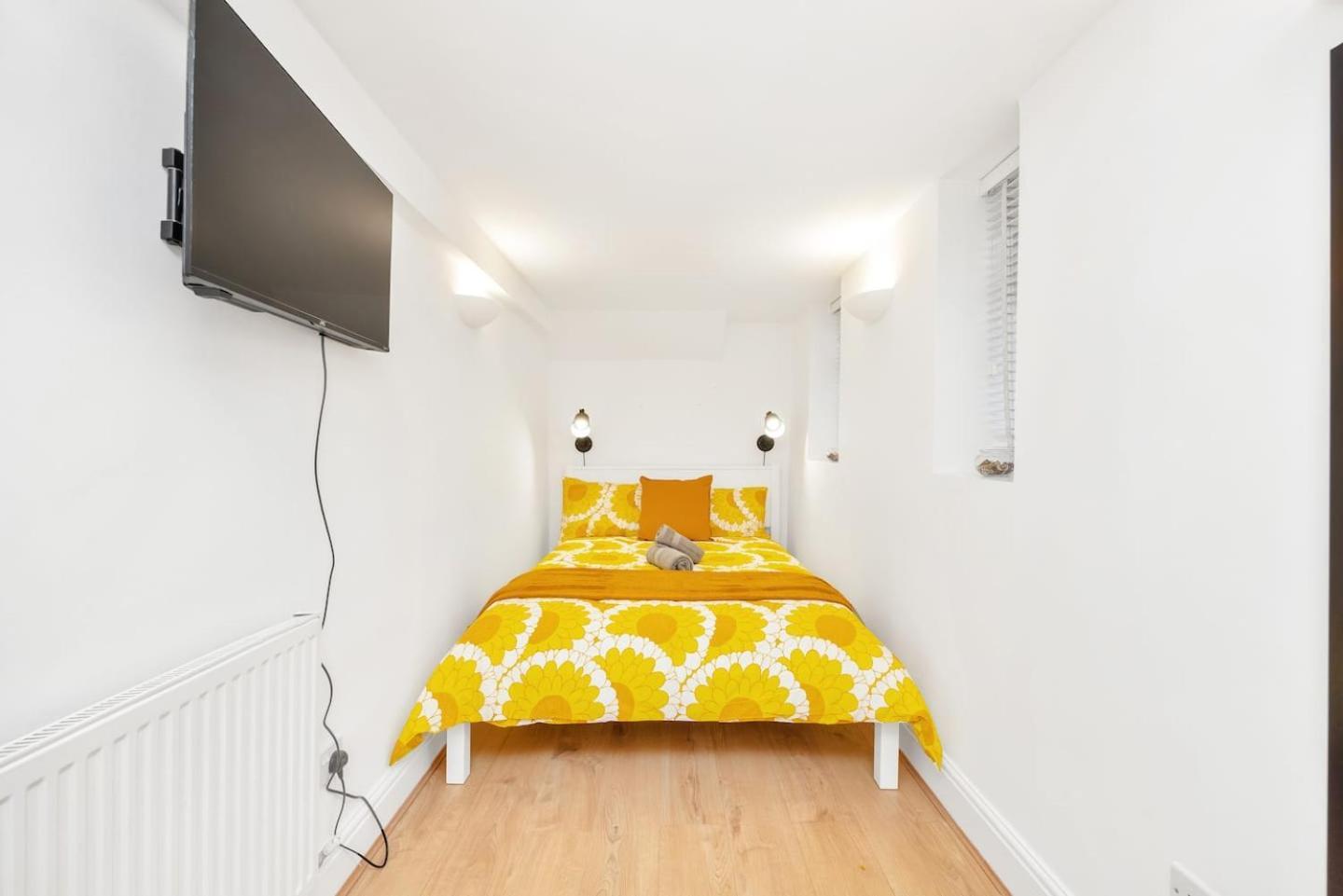 Apartament 3 Bedroom 2 Bathroom Victorian Flat In Kensington Londra